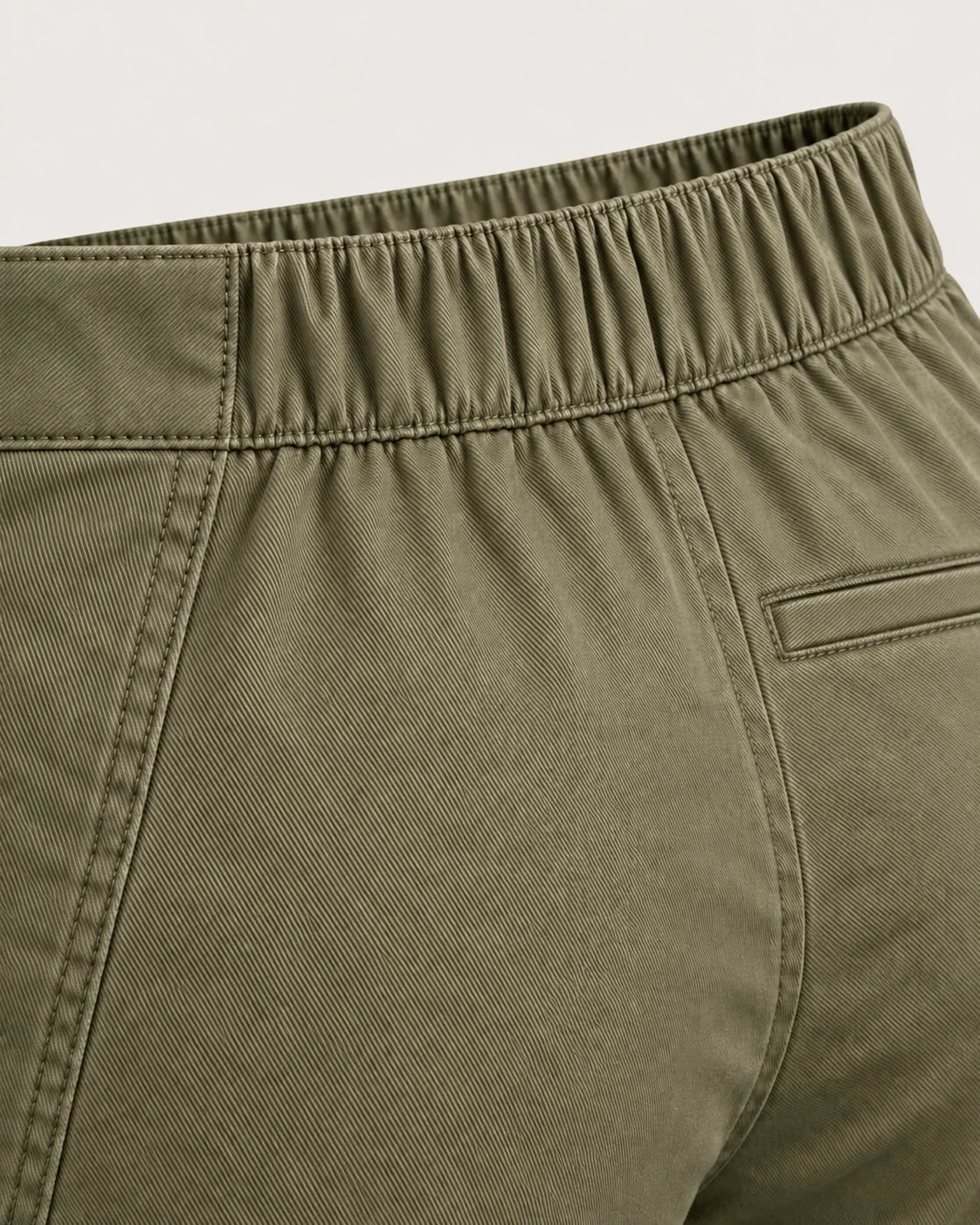 Elastic from the hip seams back